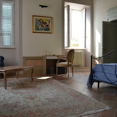 Palazzo Roberti Otel Monte San Giusto Dış mekan fotoğraf