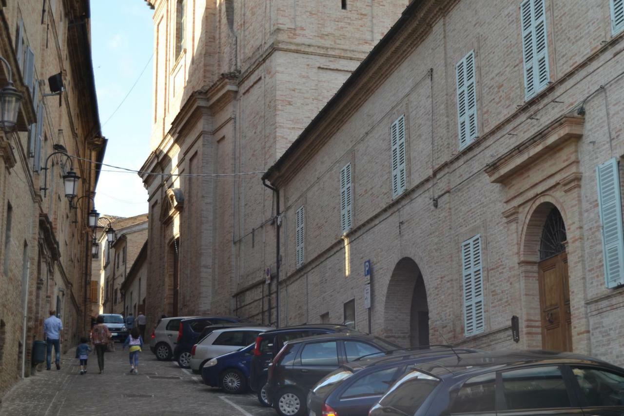 Palazzo Roberti Otel Monte San Giusto Dış mekan fotoğraf